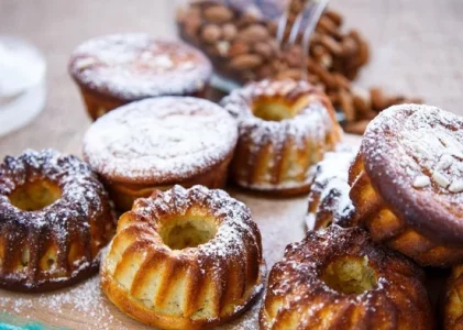 Cum să faci brioșe de kefir