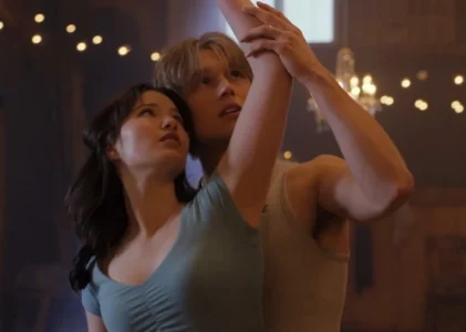 Top 10 seriale care cuceresc Netflix astăzi